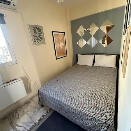 Tiny Loft In The Heart Of Thessaloniki,17 Square Meters,on The Terrace Of The Building *