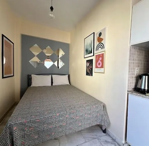 Apartmán Tiny Loft In The Heart Of Thessaloniki,17 Square Meters,on The Terrace Of The Building *
