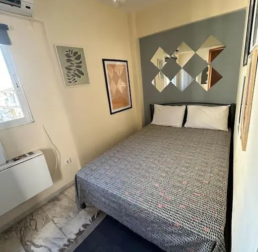 Tiny Loft In The Heart Of Thessaloniki,17 Square Meters,on The Terrace Of The Building *
