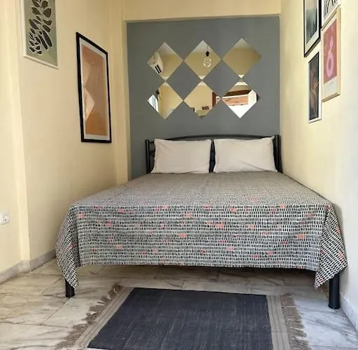 Tiny Loft In The Heart Of Thessaloniki,17 Square Meters,on The Terrace Of The Building